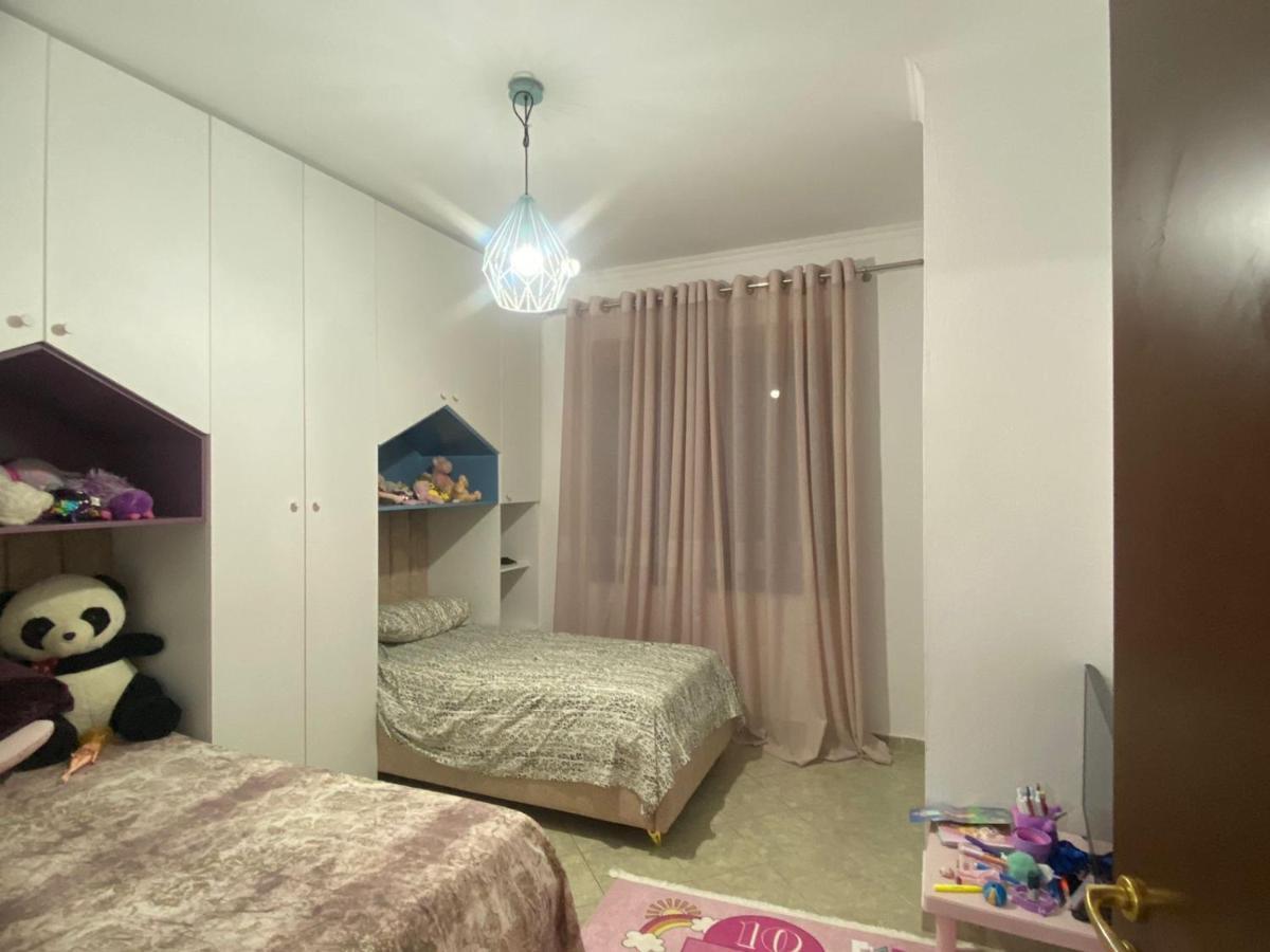 Guest House Open Room Durrës Kültér fotó