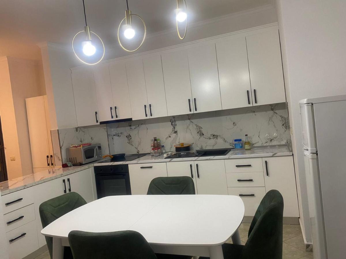 Guest House Open Room Durrës Kültér fotó